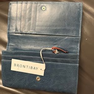 Beautiful soft cow leather wallet unique color